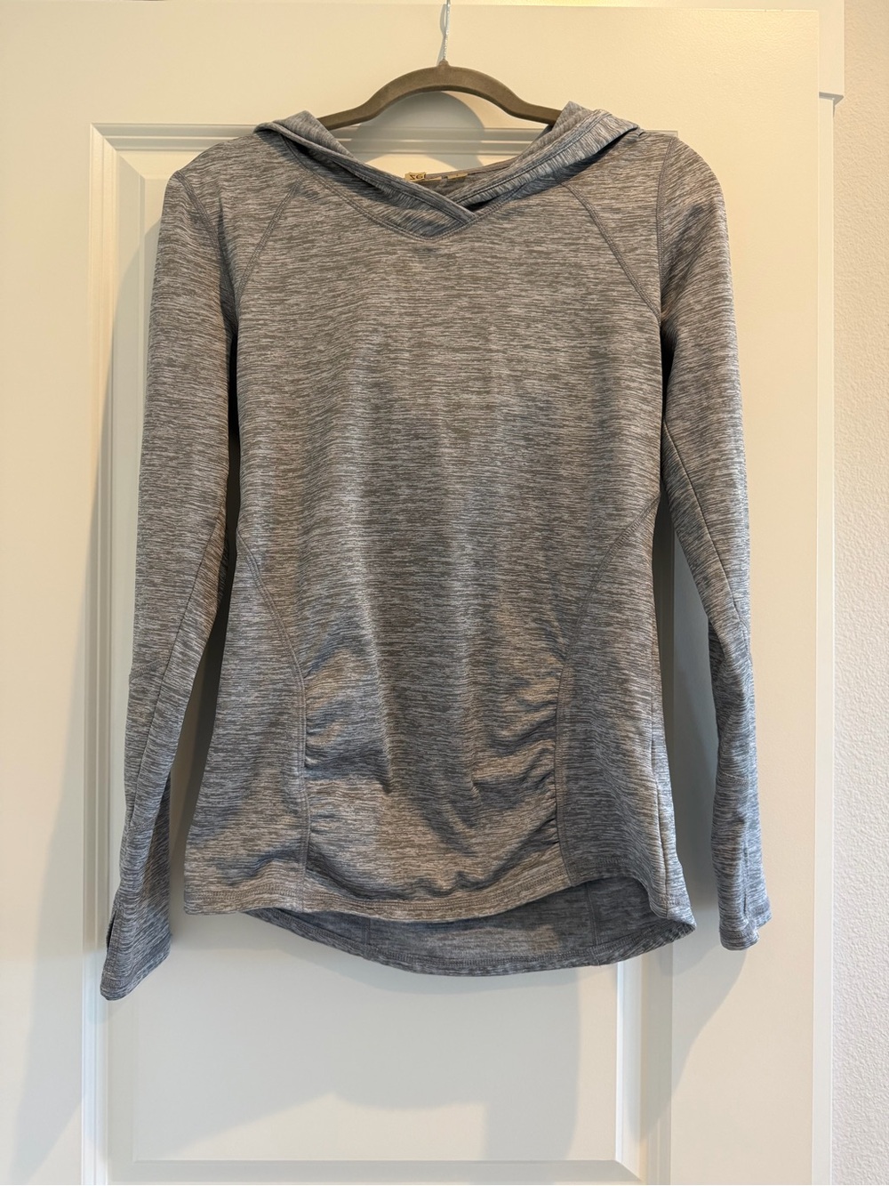 Zella Heather Gray Lightweight Hooded Long-Sleeve Top